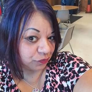 Meet your Posher, Reina